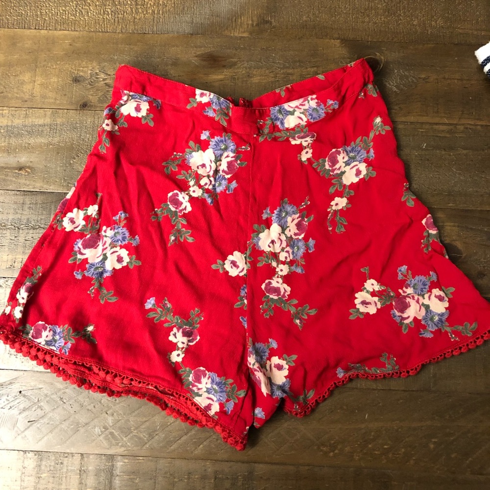 Super cute Miss Selfridge high-waist shorts